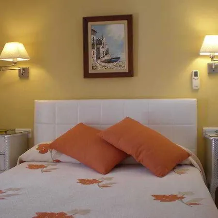 Apartament Abril